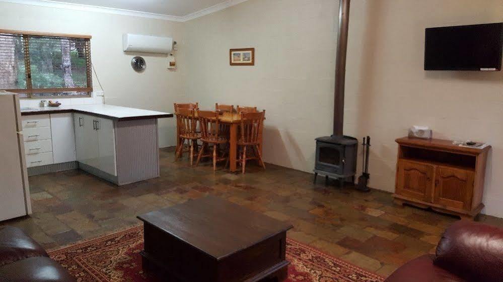 Country Cottages Of บริดจ์ทาวน์ ภายนอก รูปภาพ
